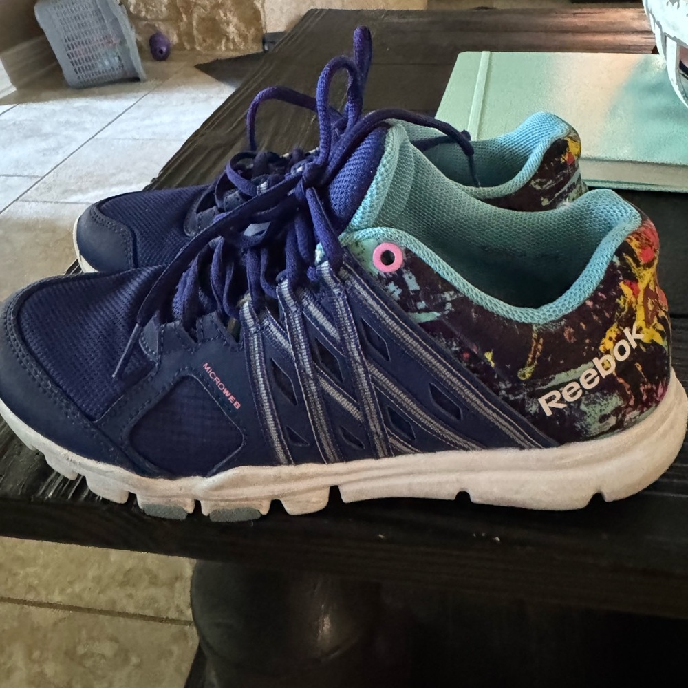 Reebok Yourflex Blue Athletic Shoes women’s Sz 7 EUR 37.5 great condition